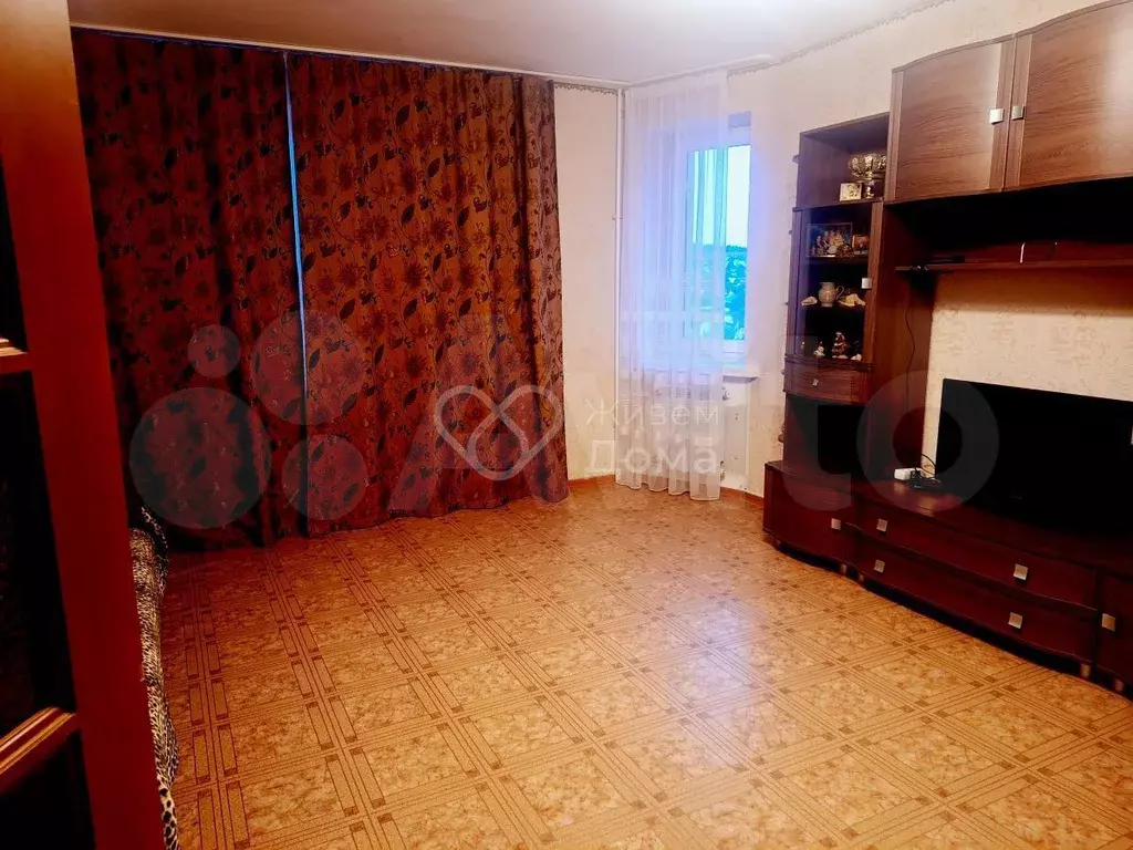 1-к. квартира, 45 м, 8/10 эт. - Фото 0