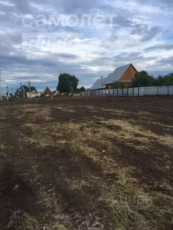 Участок в Татарстан, Лаишевский район, д. Макаровка  (10.0 сот.) - Фото 0