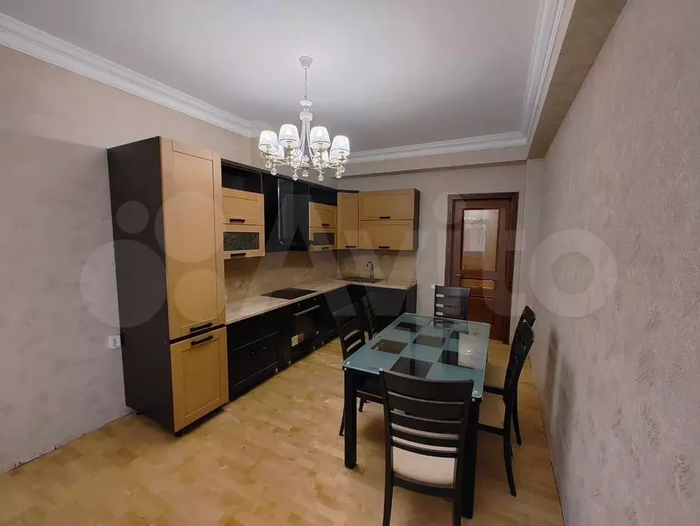 3-к. квартира, 130 м, 6/12 эт. - Фото 1