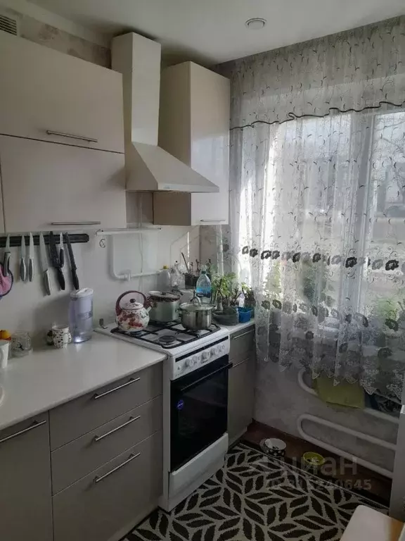 2-к кв. Белгородская область, Старый Оскол Молодогвардеец мкр, 8 (43.7 ... - Фото 0