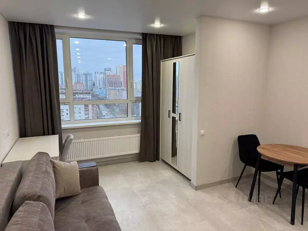 1-к кв. Свердловская область, Екатеринбург ул. Репина, 109 (25.0 м) - Фото 1