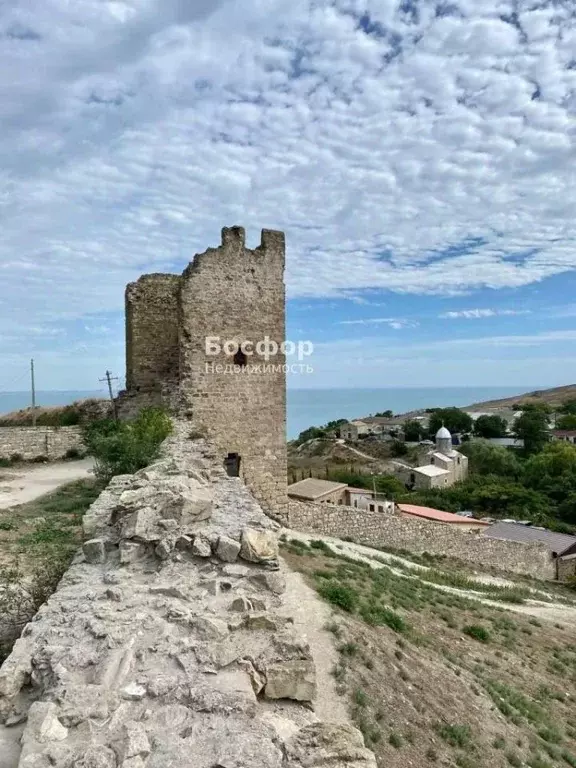 2-к кв. Крым, Феодосия ул. Вити Коробкова, 3 (33.0 м) - Фото 2