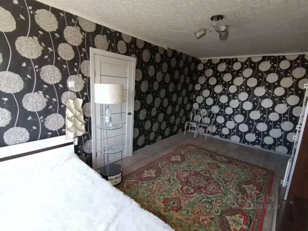 2-к кв. Кемеровская область, Междуреченск ул. Лукиянова, 4 (49.8 м) - Фото 0