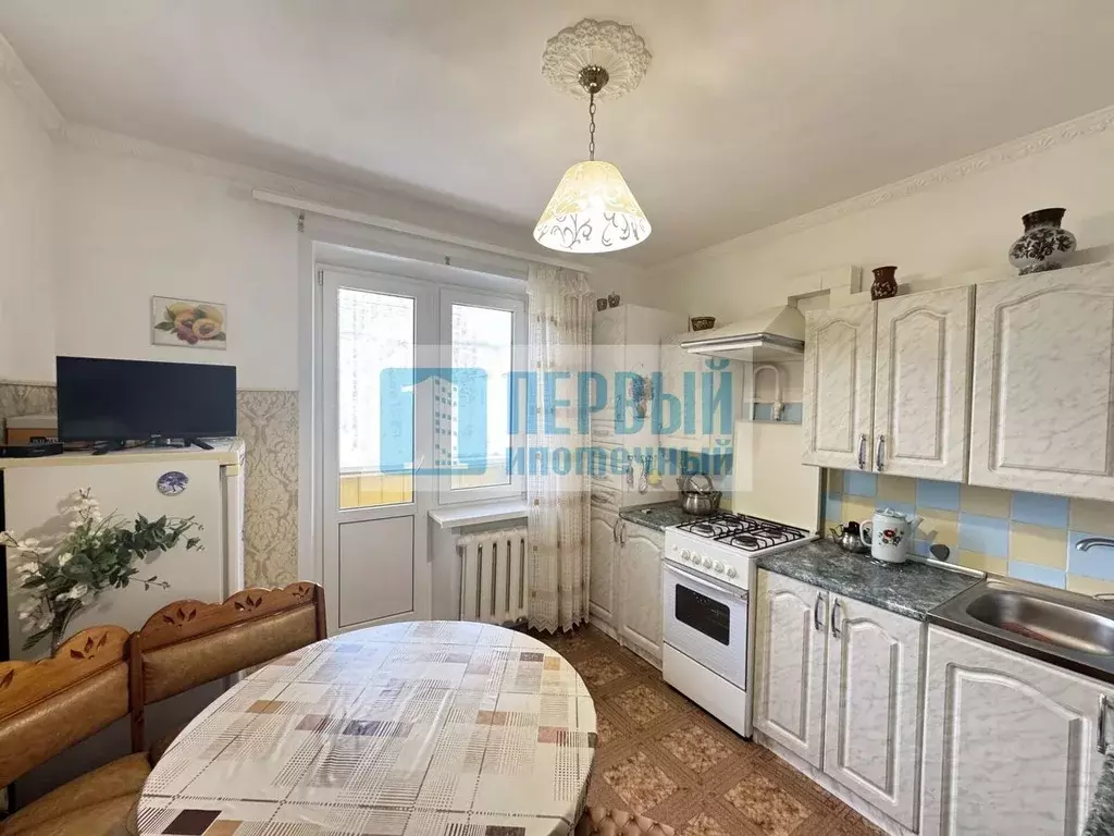 2-к кв. Марий Эл, Медведевский район, Краснооктябрьский городское ... - Фото 1