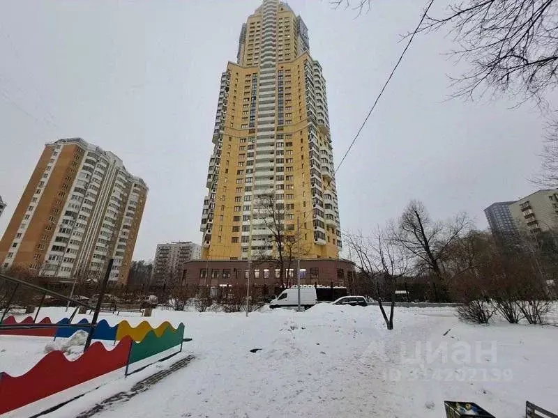 Помещение свободного назначения в Москва ул. Дыбенко, 38к1 (115 м) - Фото 1