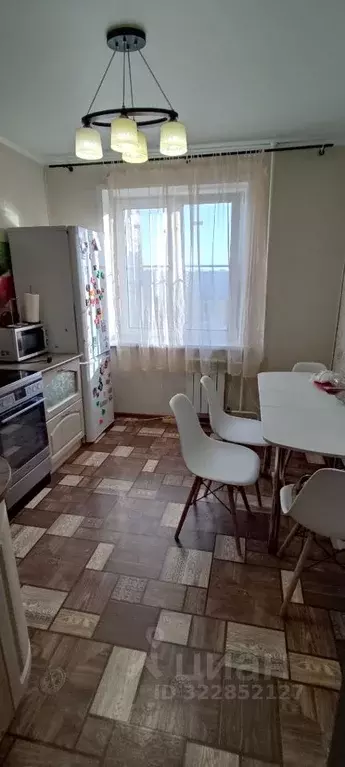 2-к кв. Самарская область, Тольятти ул. 40 лет Победы, 76 (50.0 м) - Фото 1