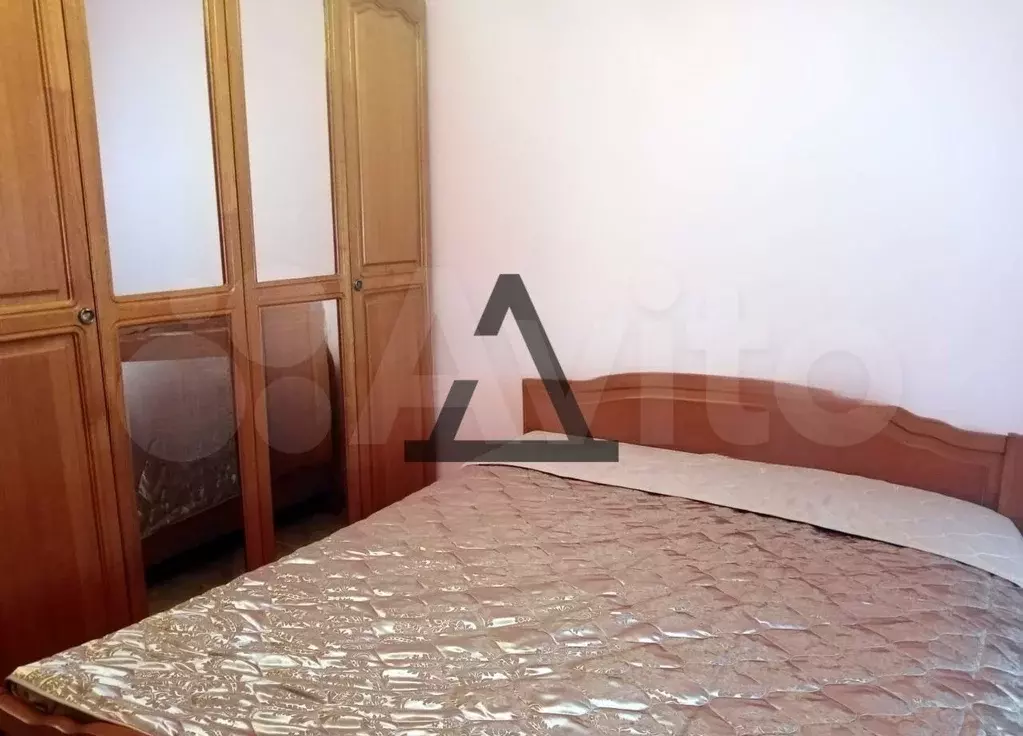 1-к. квартира, 32 м, 1/6 эт. - Фото 0