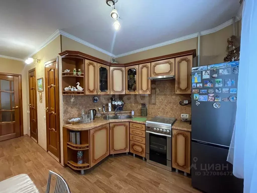 4-к кв. Белгородская область, Белгород ул. Буденного, 13 (82.5 м) - Фото 1