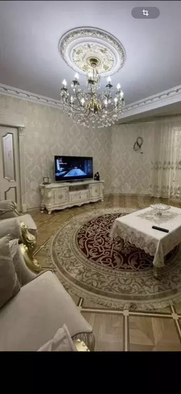 2-к. квартира, 100 м, 3/6 эт. - Фото 0