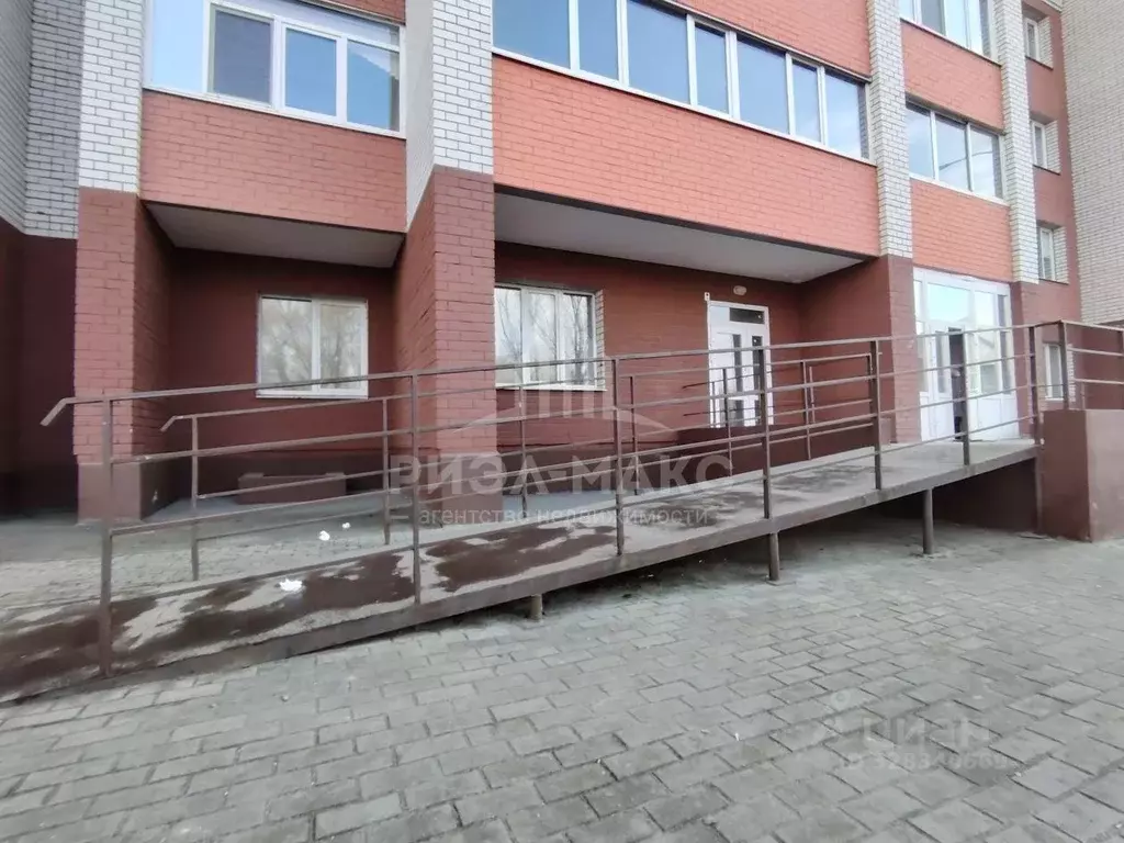 Офис в Брянская область, Брянск ул. Красный Маяк, 98 (115 м) - Фото 1