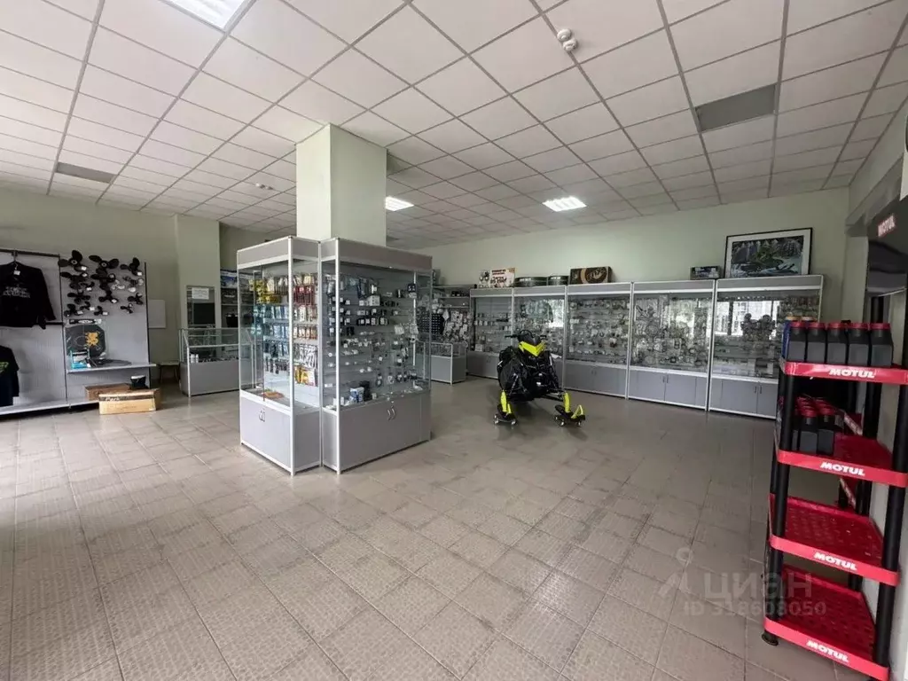 Торговая площадь в Татарстан, Нижнекамск Вокзальная ул., 39А (229 м) - Фото 1