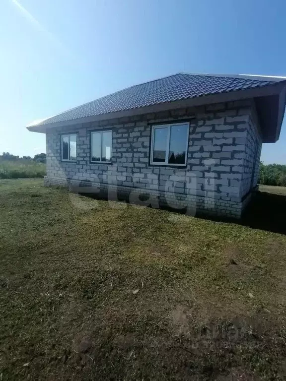 Дом в Брянская область, Жирятинское с/пос, д. Старое Каплино ул. ... - Фото 1