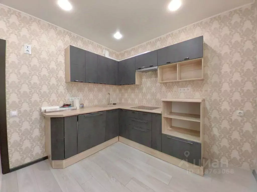 1-к кв. Оренбургская область, Оренбург ул. Дорофеева, 3 (39.3 м) - Фото 0