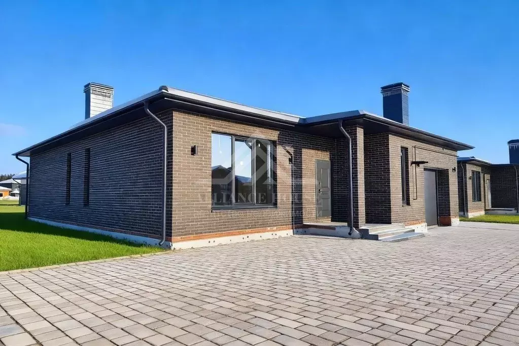 Дом в Татарстан, Казань ул. Истэлек, 50 (180 м) - Фото 1