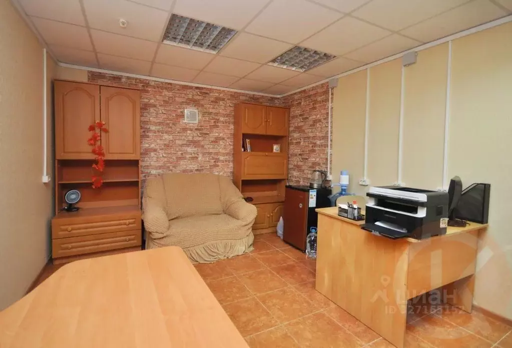 Офис в Крым, Евпатория просп. Победы, 73А (20 м) - Фото 2