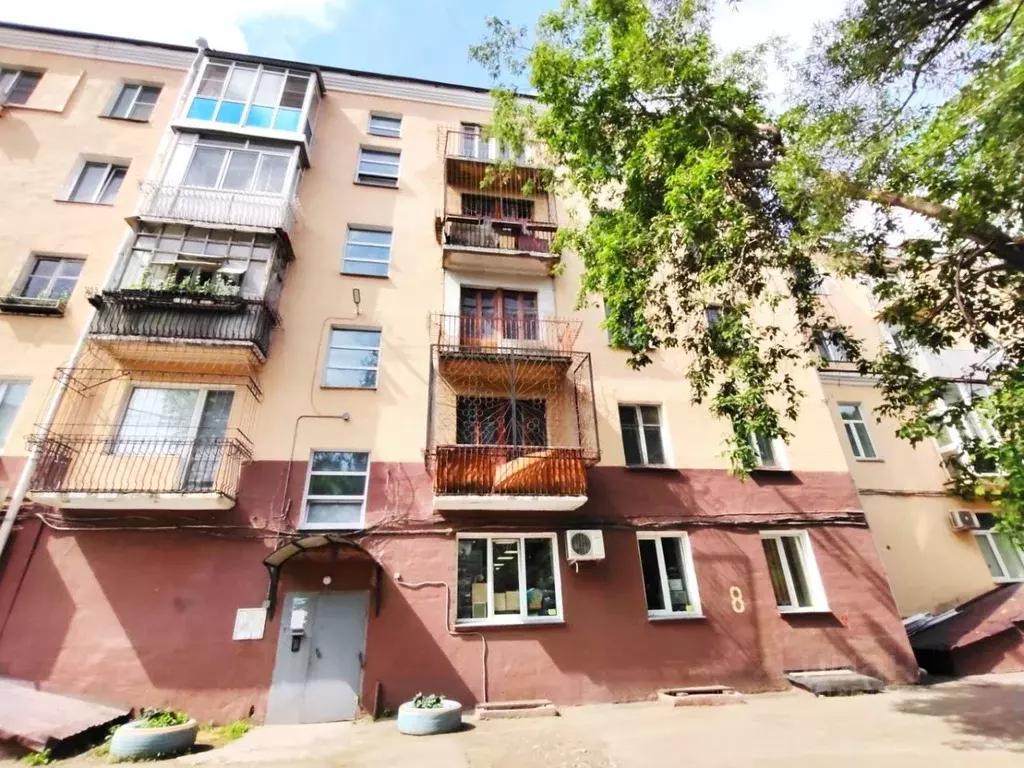 2-к кв. Омская область, Омск ул. Красный Путь, 8 (58.9 м) - Фото 0