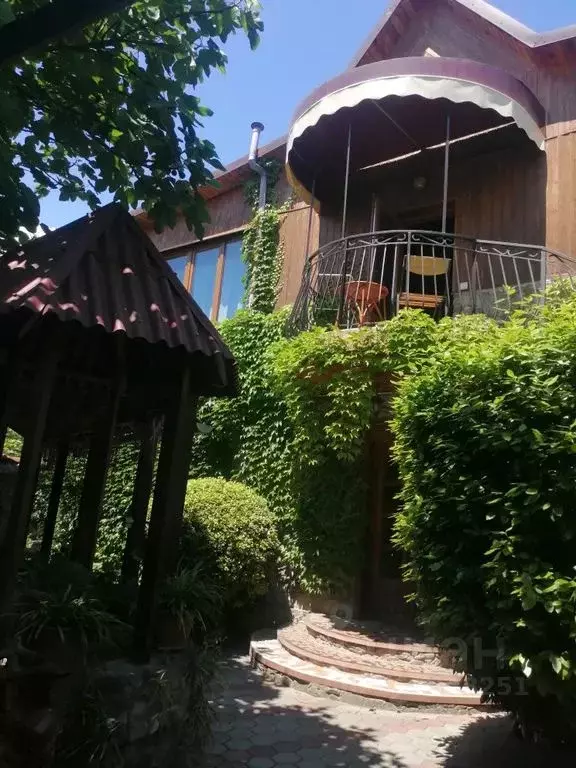 Дом в Крым, Алушта ул. Береговая, 15 (50 м) - Фото 0
