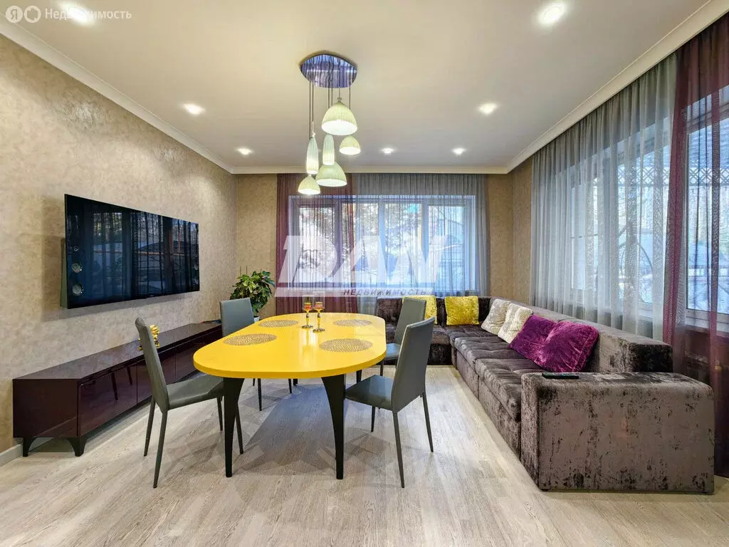 Дом в Сарафаново, коттеджный посёлок Еланчик, Тихая улица (314.7 м) - Фото 1