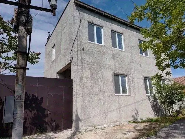 Дом в Крым, Евпатория ул. Русская, 33 (220 м) - Фото 2