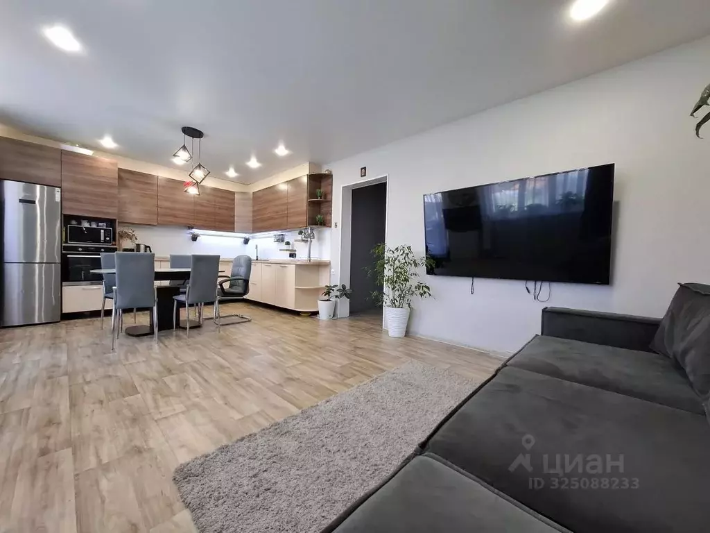 Дом в Красноярский край, Красноярск городской округ, пос. Элита ул. ... - Фото 1