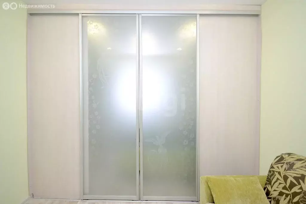 1-комнатная квартира: Жатай, рабочий посёлок Жатай, Комсомольская ... - Фото 2