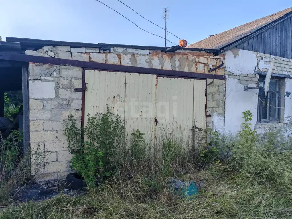 Дом в Белгородская область, Вейделевский муниципальный округ, с. ... - Фото 1