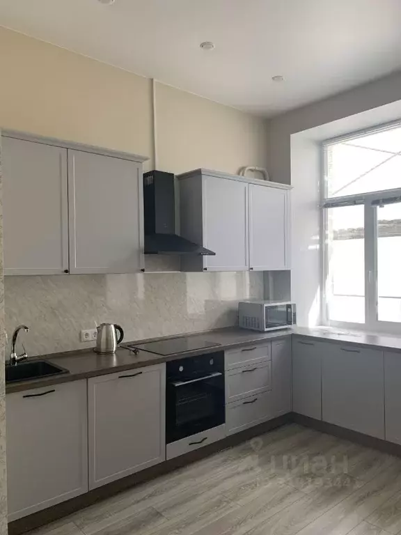 2-к кв. Санкт-Петербург Зверинская ул., 17а (61.9 м) - Фото 0