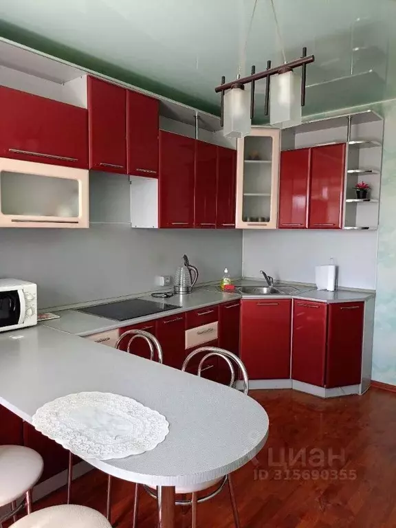 2-к кв. Владимирская область, Владимир просп. Ленина, 44 (68.0 м) - Фото 0