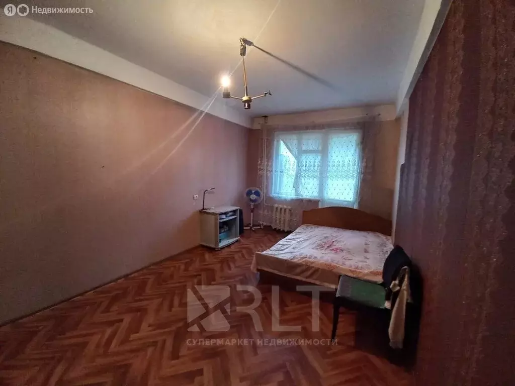 1-комнатная квартира: Махачкала, улица Ушакова, 7 (49 м) - Фото 0