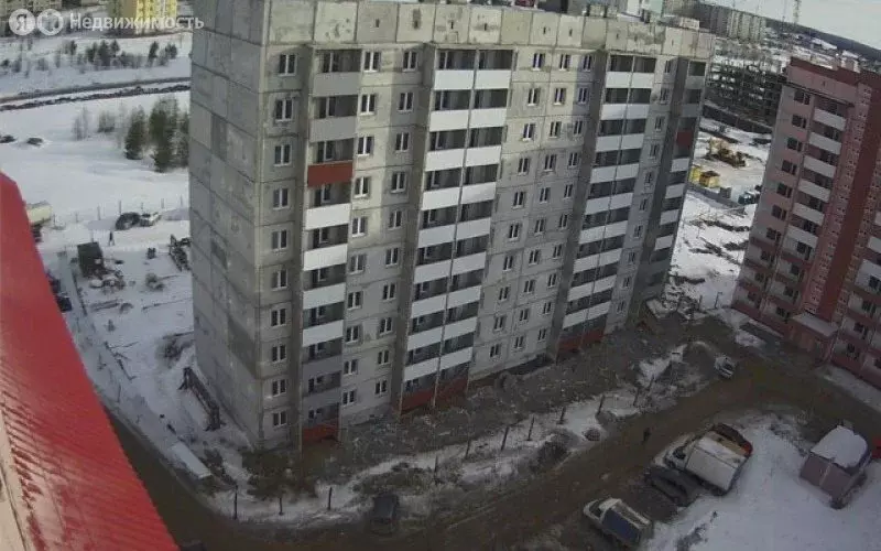 1-комнатная квартира: Нижний Тагил, улица Булата Окуджавы, 5 (32 м) - Фото 0