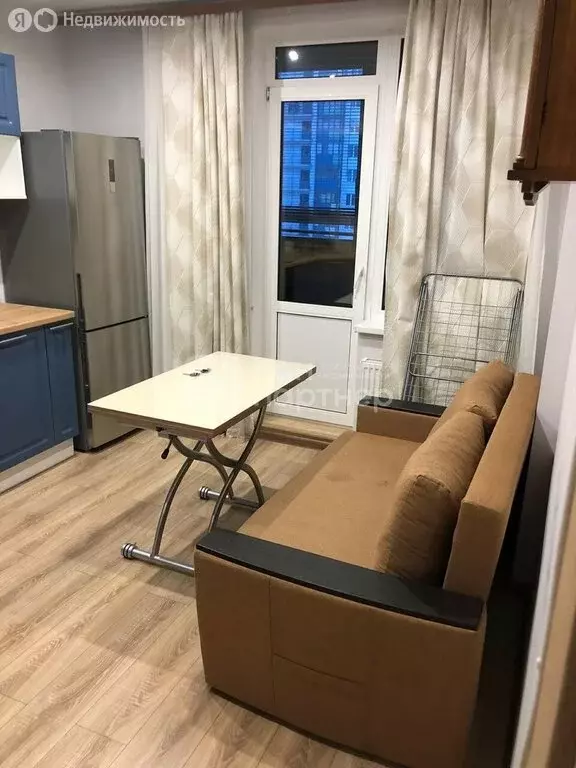 2-комнатная квартира: Мурино, Воронцовский бульвар, 14к3 (42.1 м) - Фото 1