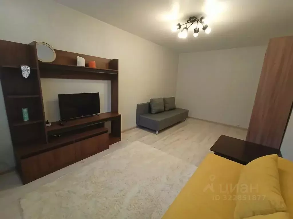 2-к кв. Липецкая область, Лебедянь ул. Машиностроителей, 4 (44.0 м) - Фото 2