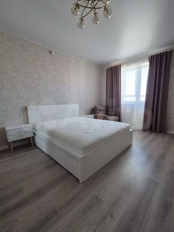 1-к. квартира, 38 м, 10/15 эт. - Фото 1