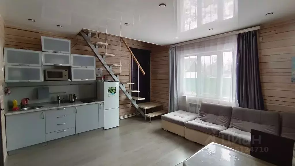 Дом в Бурятия, Северобайкальск ул. Мира, 40Б (60 м) - Фото 1
