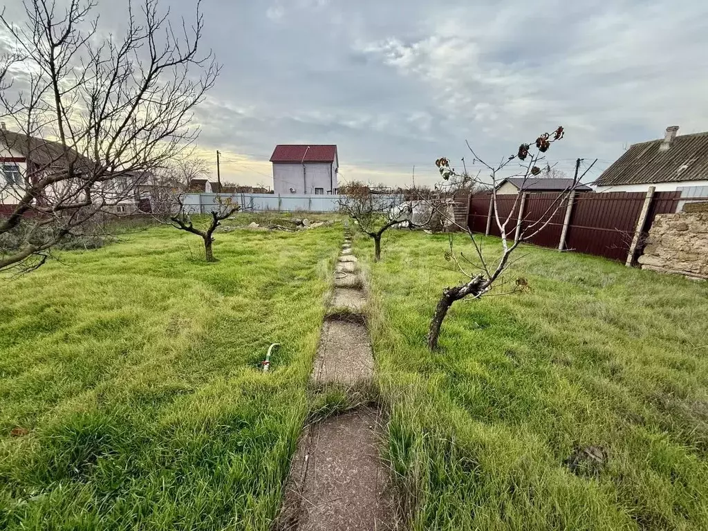 Участок в Крым, Сакский район, Ореховское с/пос, Труд СПК ул. 1-я ... - Фото 1