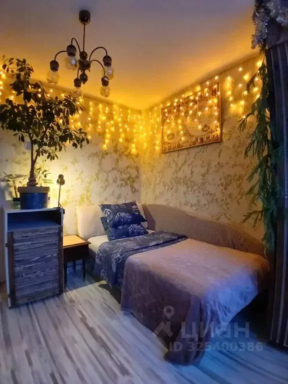 Комната Санкт-Петербург Будапештская ул., 66К1 - Фото 1