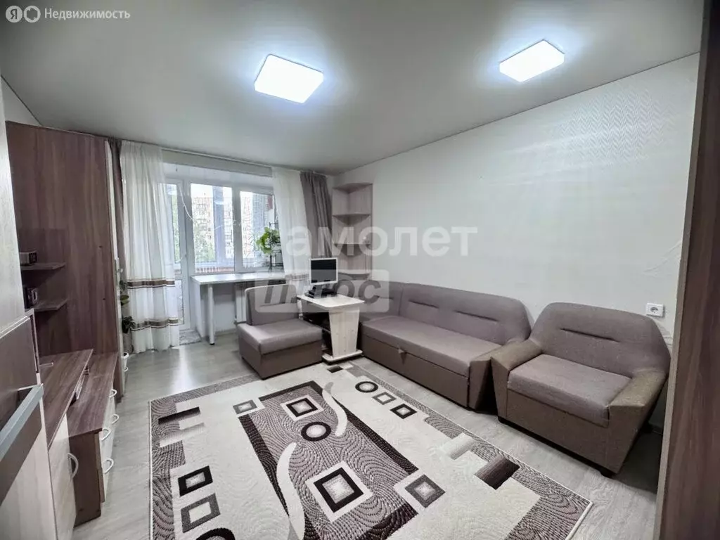3-комнатная квартира: Ижевск, Автозаводская улица, 58 (59.4 м) - Фото 0