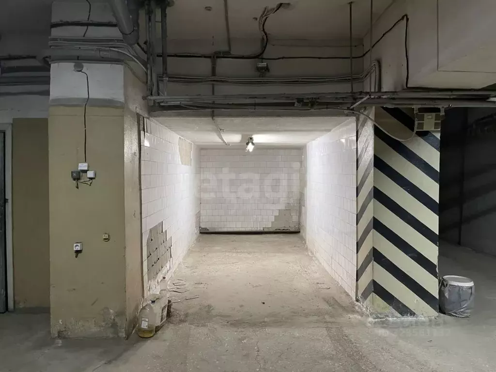 Гараж в Коми, Сыктывкар ул. Ленина, 41 (14 м) - Фото 1