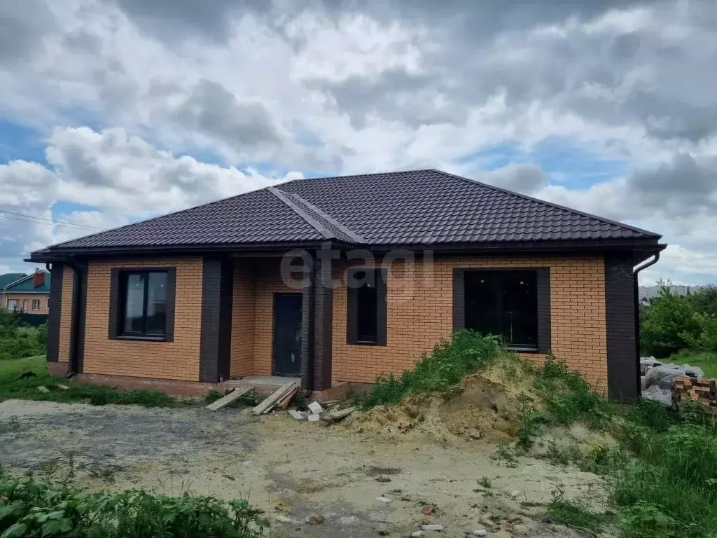 Дом в Белгородская область, Губкин Горняк-Мичуринец СТ, 1524 (155 м) - Фото 1