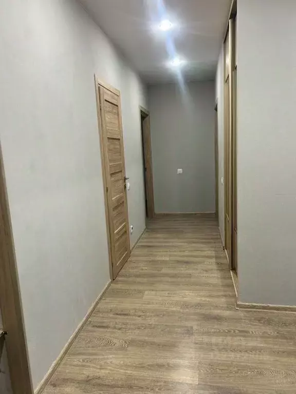 3-к кв. Свердловская область, Екатеринбург ул. Солнечная, 33А (92.0 м) - Фото 2