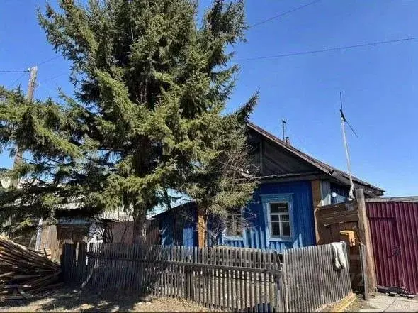 Дом в Иркутская область, Зима Саянская ул. (27 м) - Фото 1