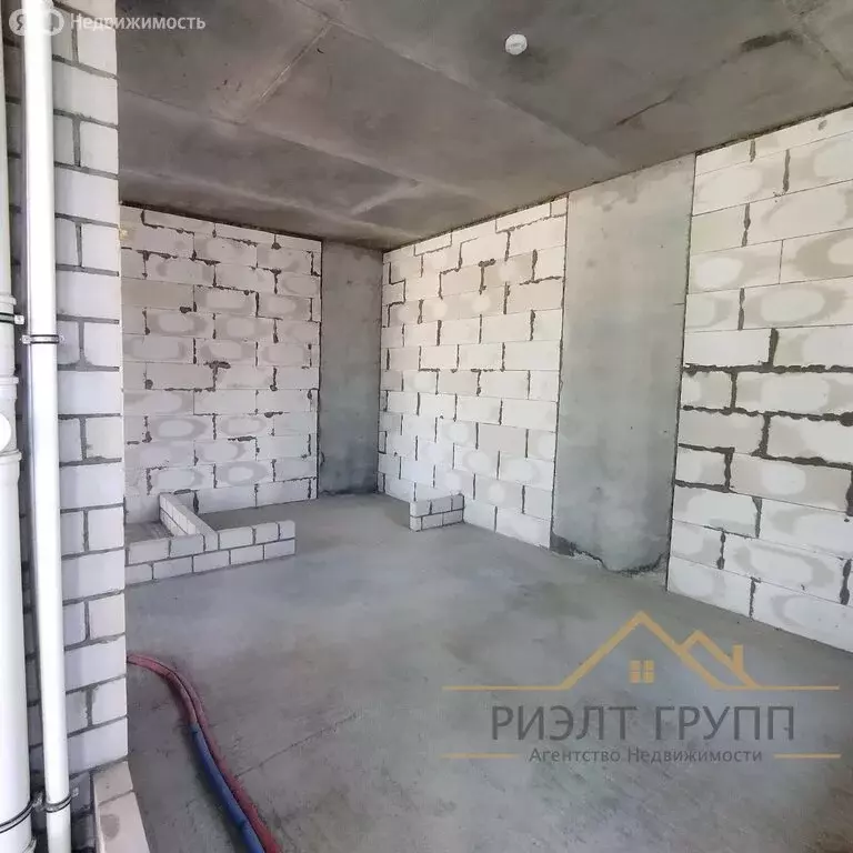 3-комнатная квартира: Казань, улица Алексея Козина, 8 (94.3 м) - Фото 1