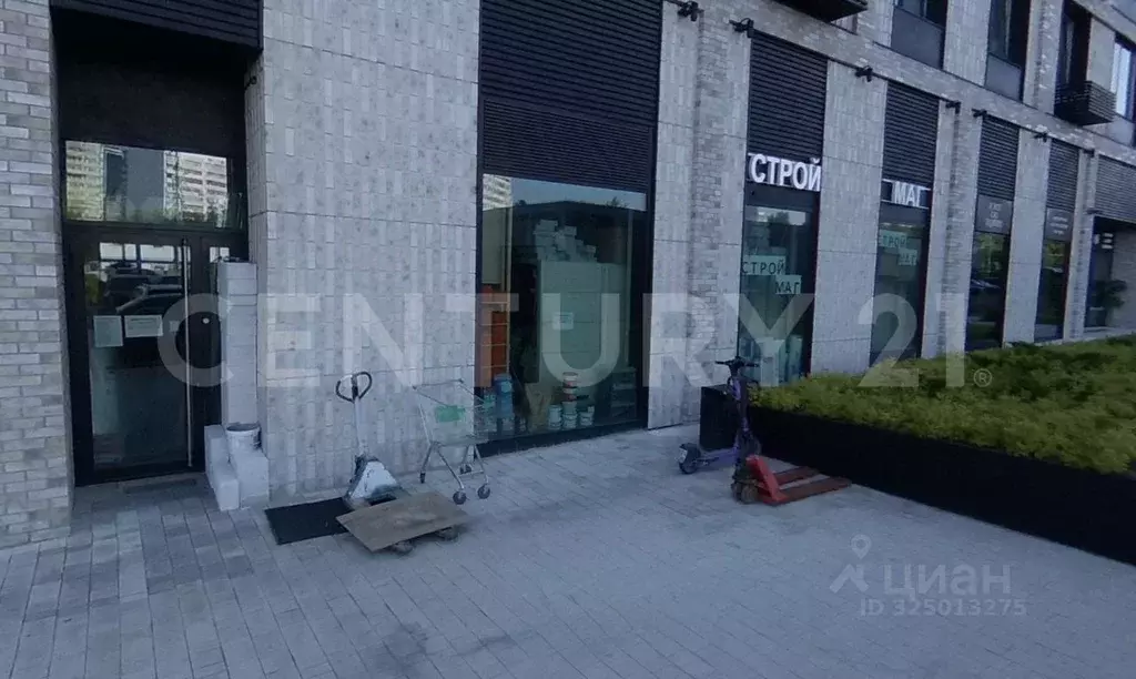 Помещение свободного назначения в Москва Винницкая ул., 8к4 (83 м) - Фото 1