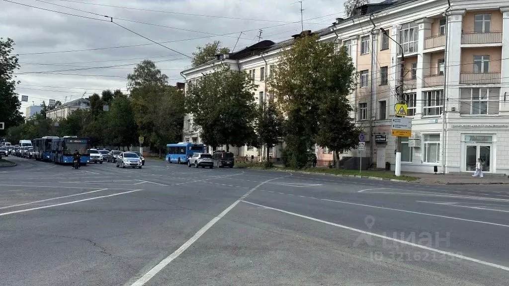 Торговая площадь в Тверская область, Тверь просп. Калинина, 8 (67 м) - Фото 0