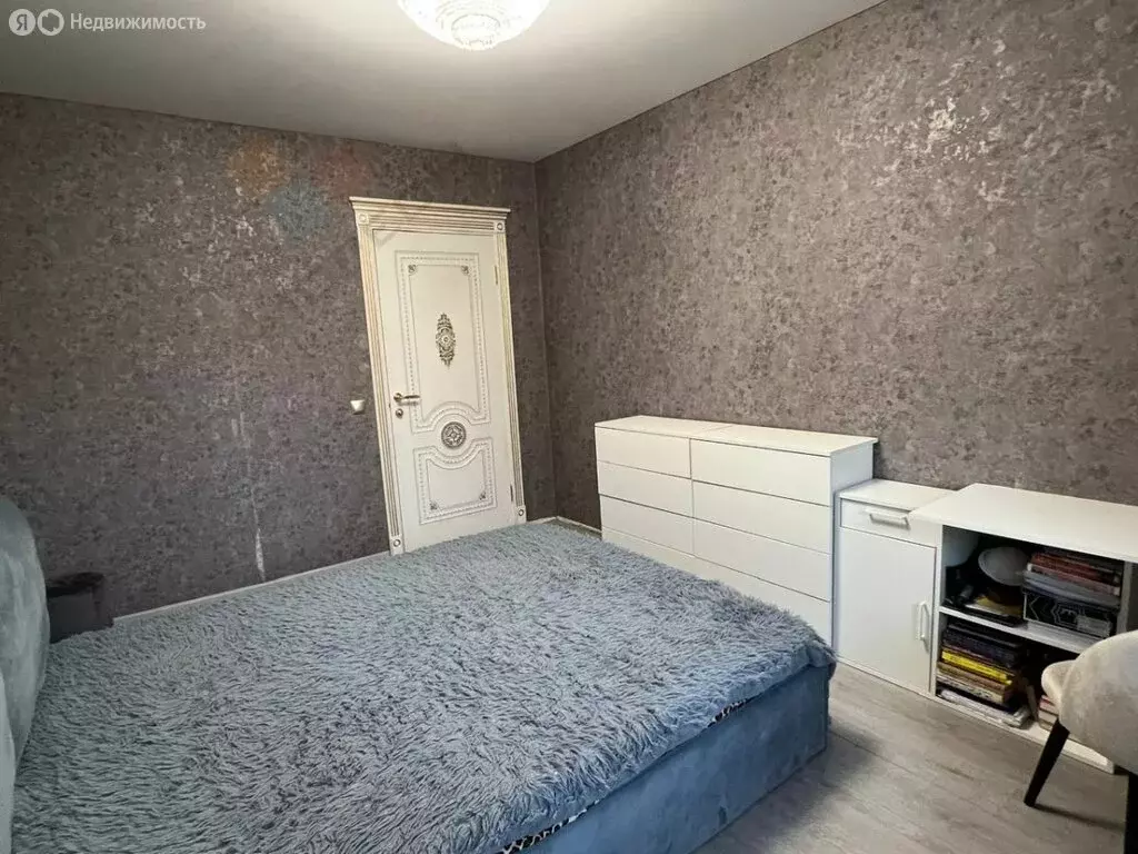 3-комнатная квартира: Краснодар, микрорайон Юбилейный, проспект ... - Фото 2