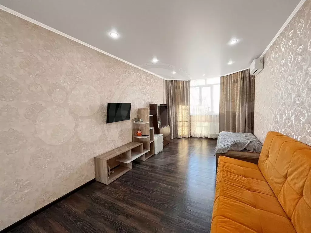 1-к. квартира, 40 м, 14/17 эт. - Фото 0