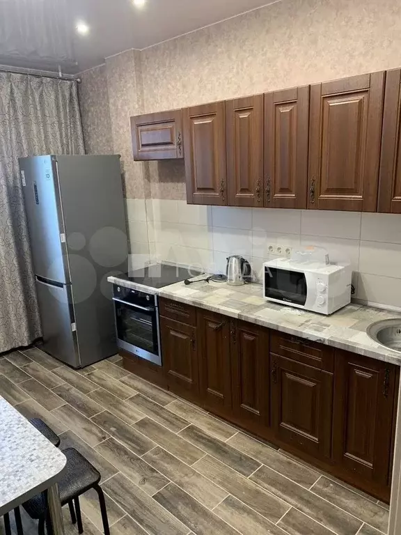 2-к. квартира, 70 м, 7/17 эт. - Фото 1