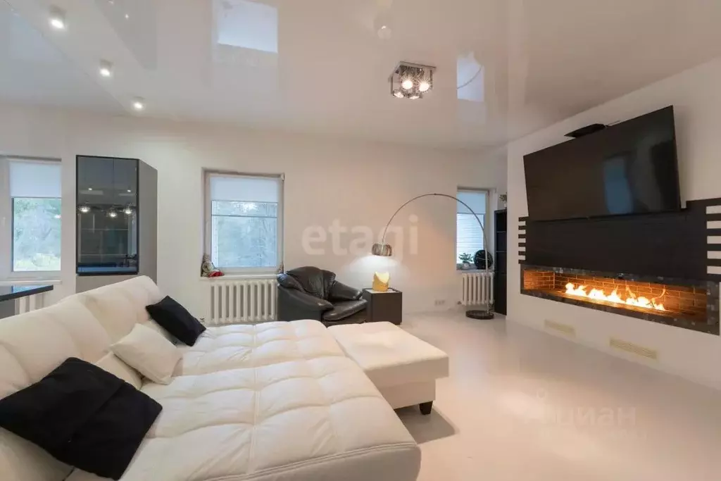 Дом в Пермский край, Пермь ул. Федотова, 59 (704 м) - Фото 2