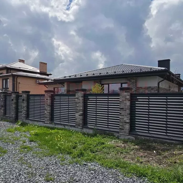 Дом в Ростовская область, Новочеркасск Сарматская ул. (136 м) - Фото 0