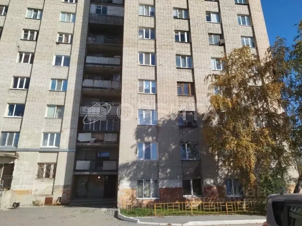 Комната Тюменская область, Тюмень ул. Республики, 220 (22.8 м) - Фото 2